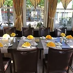 Отель Stadt Мунстер