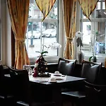Stadt 3*