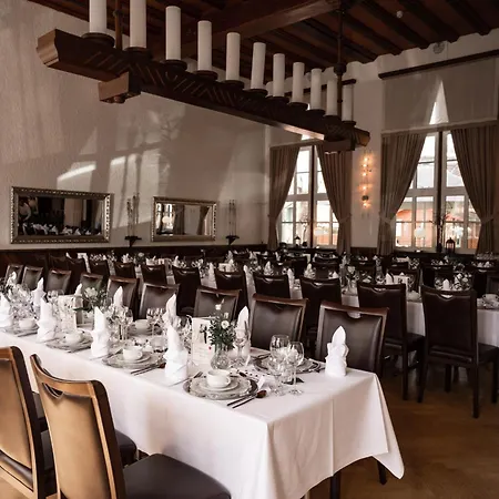 Hotel Stadt 3*