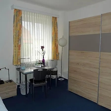 Stadt 3*